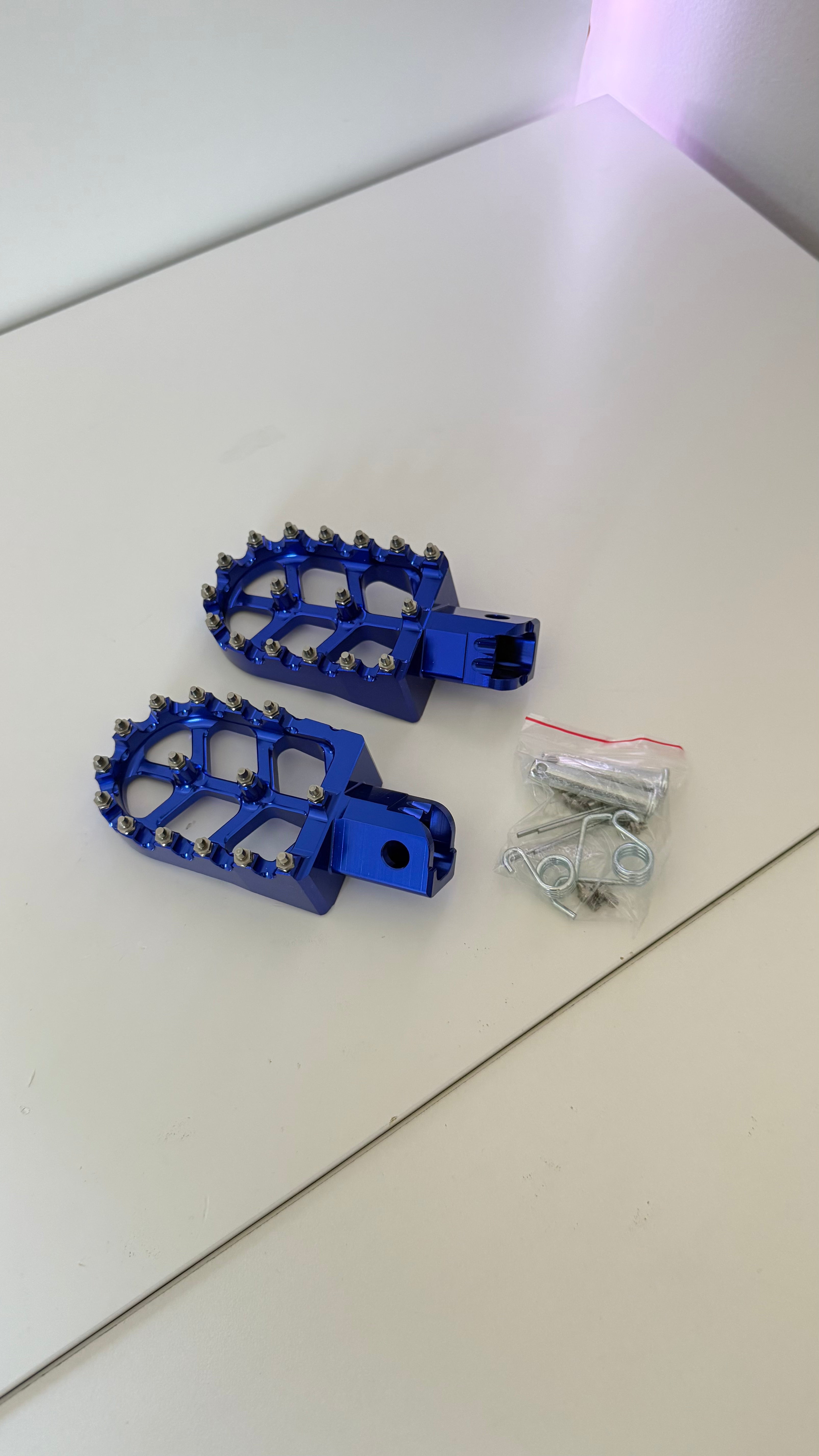 Upgraded Altis Delta Pegs