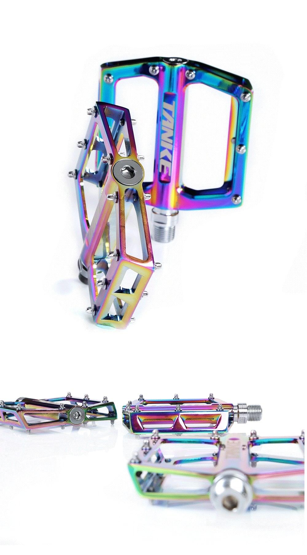 Bicycle pedals Ultralight Aluminum Alloy Colorful Hollow Anti-Skid Bearing Mountain Bike Foot pedal Pedals Aluminum Road Bike Pedals Sealed Bearing Bicycle Lightweight Platform Flat Pedals For Road Bikes